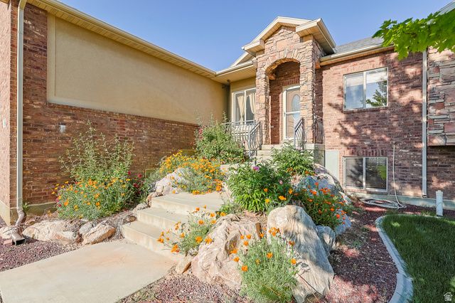 1960 N 3450 W, Plain City, UT 84404