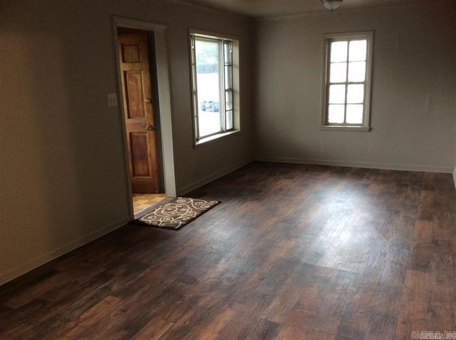 4813 Alpha St, North Little Rock, AR 72211