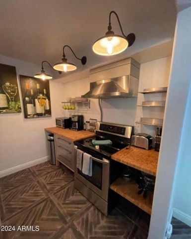 7625 E Camelback Road Unit 142A, Scottsdale, AZ 85251