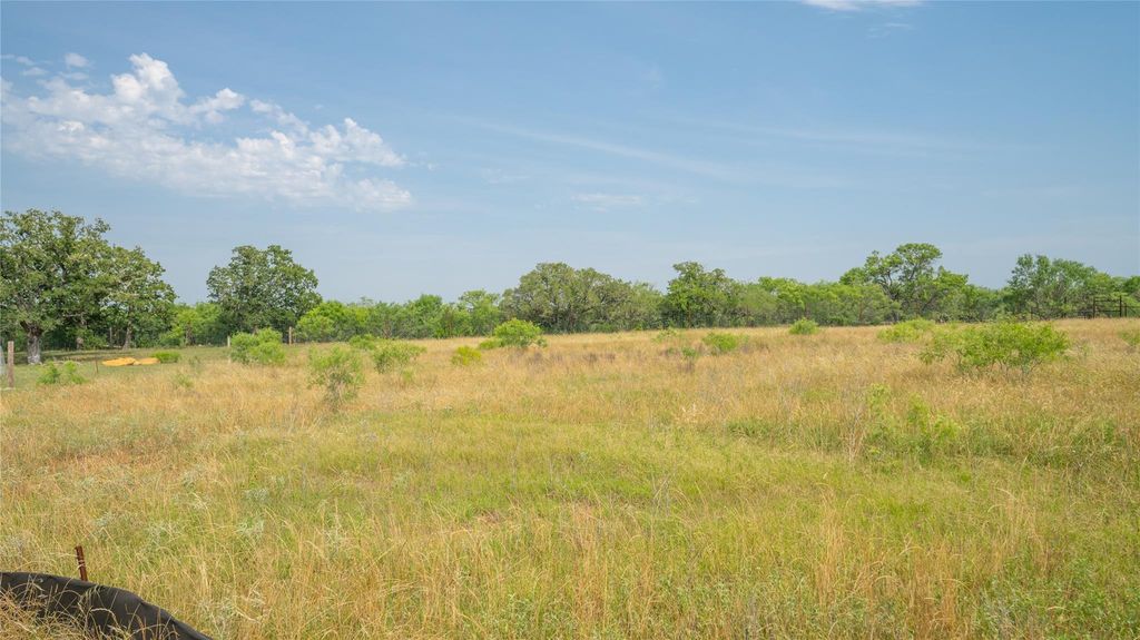 1350 FERGUSON LOOP, Dale, TX 78616