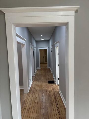 644 SW Holderness SW Street, Atlanta, GA 30310