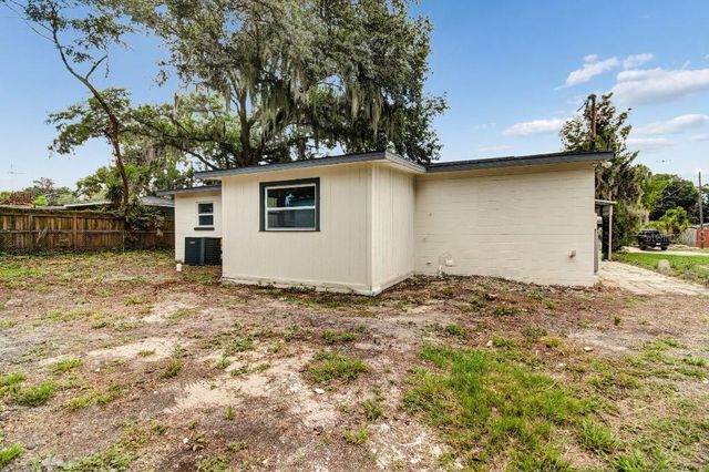 203 PEVETTY DRIVE, Plant City, FL 33563
