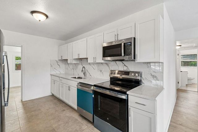 203 PEVETTY DRIVE, Plant City, FL 33563