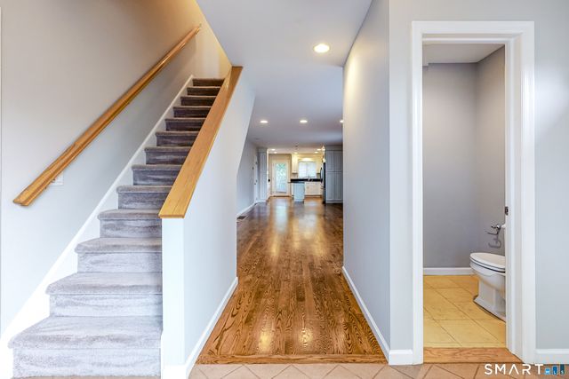 33 Green Lane 1, Greenwich, CT 06831