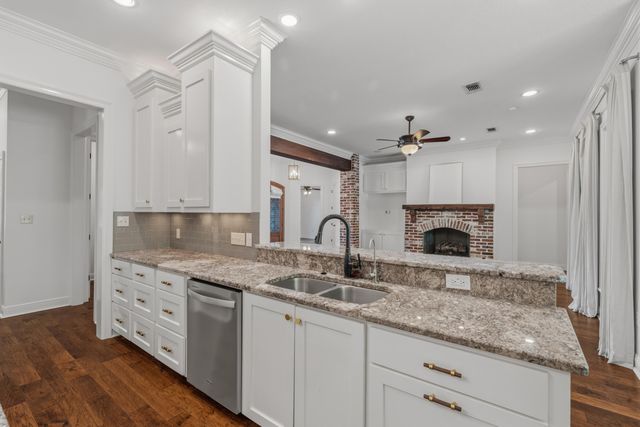 49 Parsons Creek, Hattiesburg, MS 39402