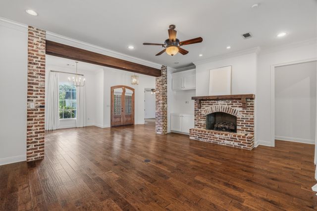 49 Parsons Creek, Hattiesburg, MS 39402