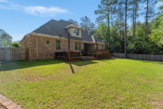 49 Parsons Creek, Hattiesburg, MS 39402