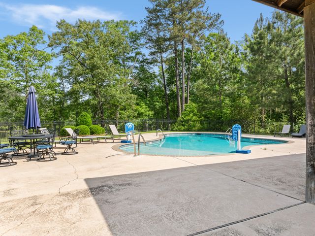 49 Parsons Creek, Hattiesburg, MS 39402