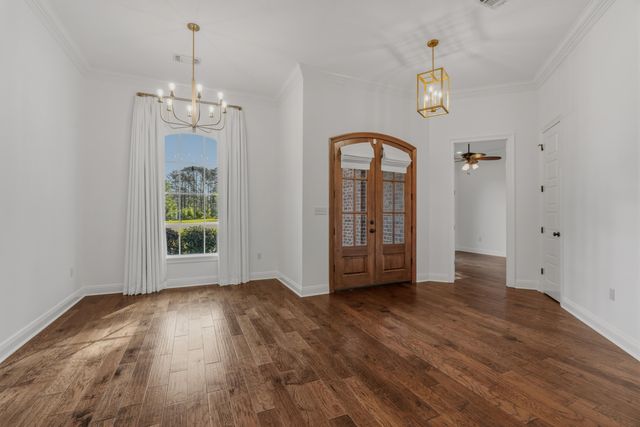 49 Parsons Creek, Hattiesburg, MS 39402