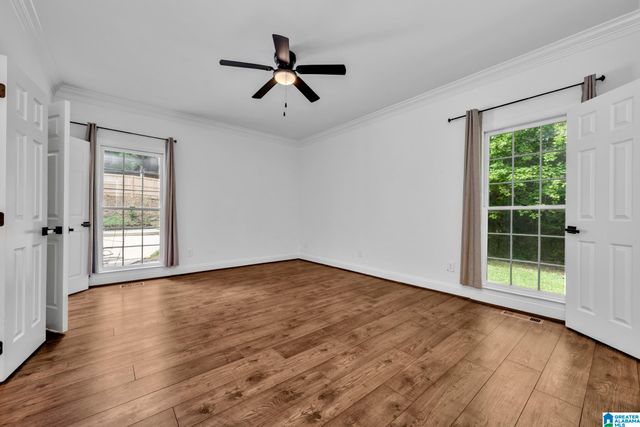 1147 RIVERCHASE PARKWAY W, Hoover, AL 35244