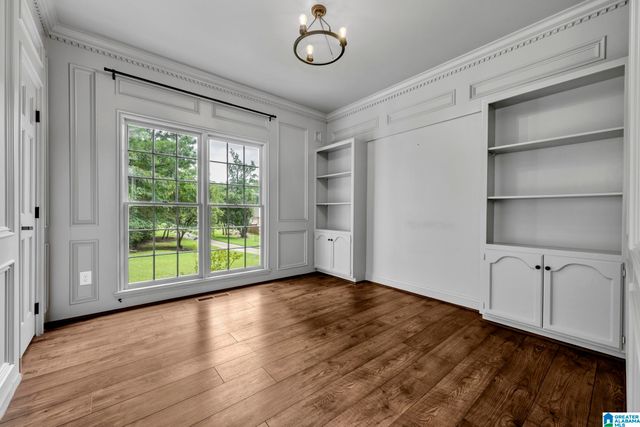 1147 RIVERCHASE PARKWAY W, Hoover, AL 35244