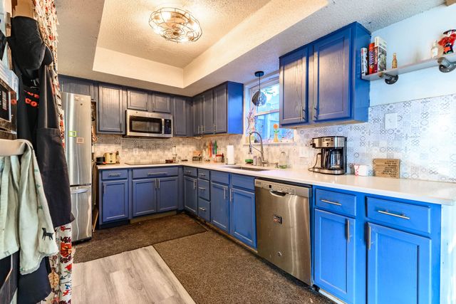 2108 Warwick Drive, Arlington, TX 76015
