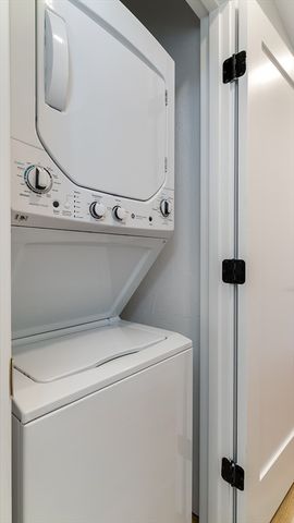 127 Saratoga 3, Boston, MA 02128