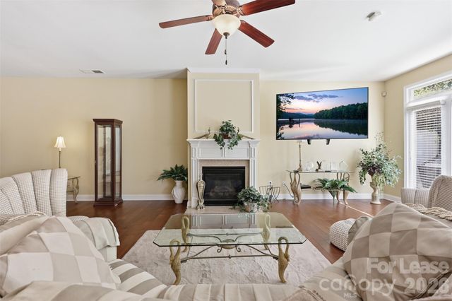 4008 La Crema Drive, Charlotte, NC 28214