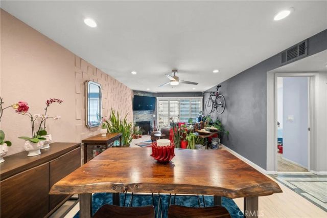 1100 Euclid Avenue 210, Long Beach, CA 90804