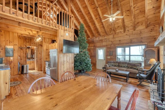 340 Mountain Top Drive, Murphy, NC 28906