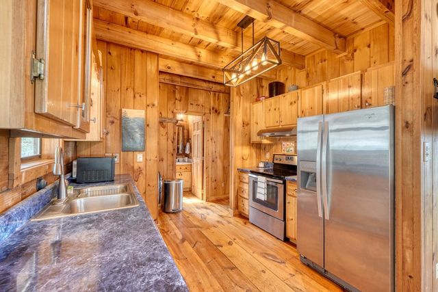 340 Mountain Top Drive, Murphy, NC 28906