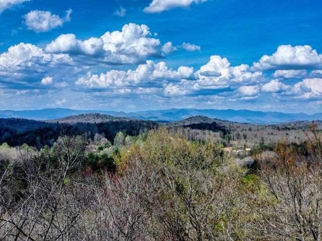 340 Mountain Top Drive, Murphy, NC 28906