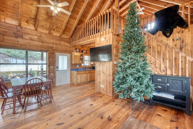 340 Mountain Top Drive, Murphy, NC 28906