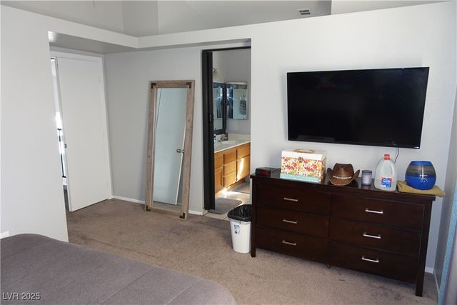 8015 COUNTERPOINT Lane, Las Vegas, NV 89123