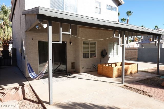 8015 COUNTERPOINT Lane, Las Vegas, NV 89123