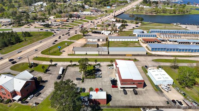 90 Beach Walk Boulevard, Conroe, TX 77304