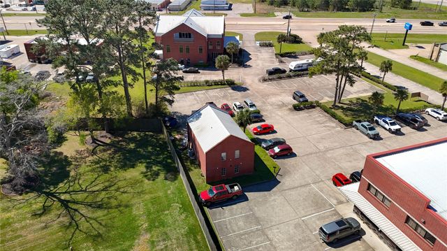 90 Beach Walk Boulevard, Conroe, TX 77304