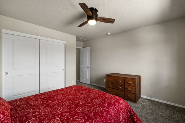 5208 Via Nube, Santa Fe, NM 87507