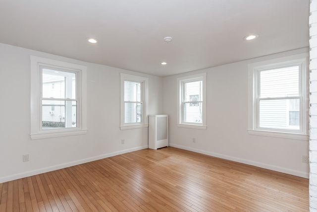 10 Elm Ct, Andover, MA 01810