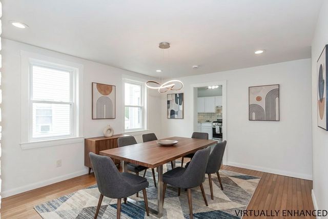 10 Elm Ct, Andover, MA 01810