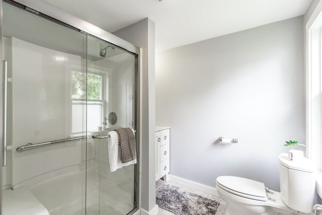 10 Elm Ct, Andover, MA 01810