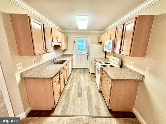 112 DULLES ST, La Plata, MD 20646
