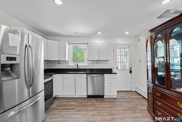 40 Hakim St Extension, Danbury, CT 06810