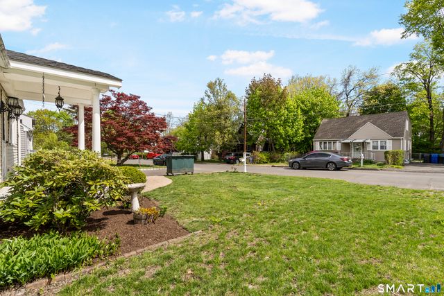 40 Hakim St Extension, Danbury, CT 06810