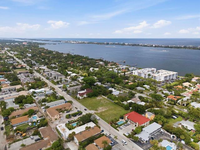 1532 S Federal Highway, Lake Worth Beach, FL 33460