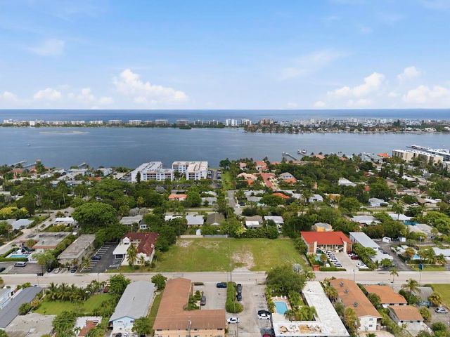 1532 S Federal Highway, Lake Worth Beach, FL 33460