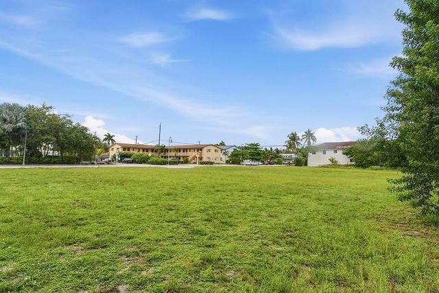 1532 S Federal Highway, Lake Worth Beach, FL 33460
