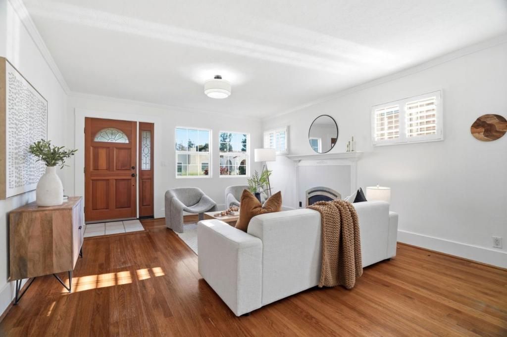 Image 4 of property listing at 1519 Burrell Court, San Jose, CA 95126