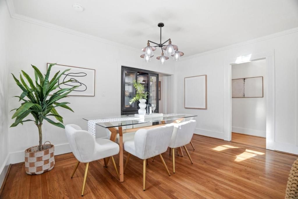 Image 6 of property listing at 1519 Burrell Court, San Jose, CA 95126