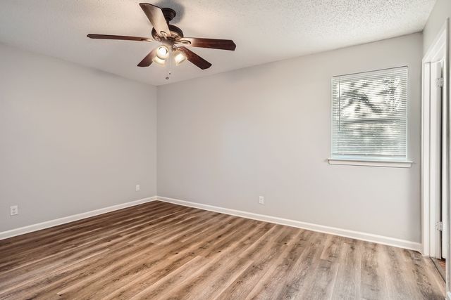 6246 Guilford Street, Forest Hill, TX 76119
