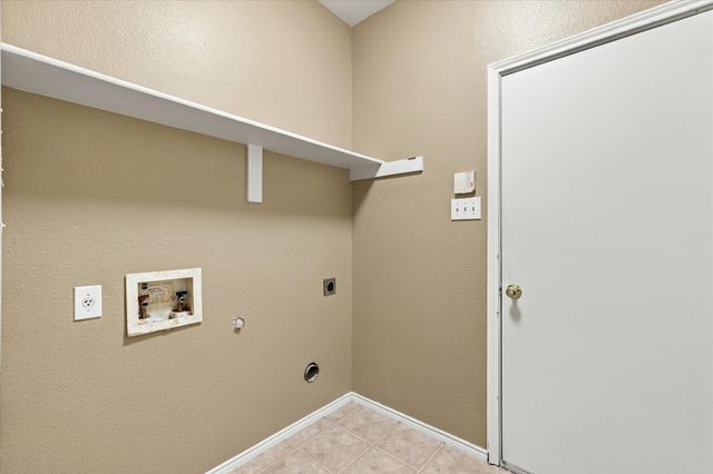 304 Patricia Lane, Highland Village, TX 75077