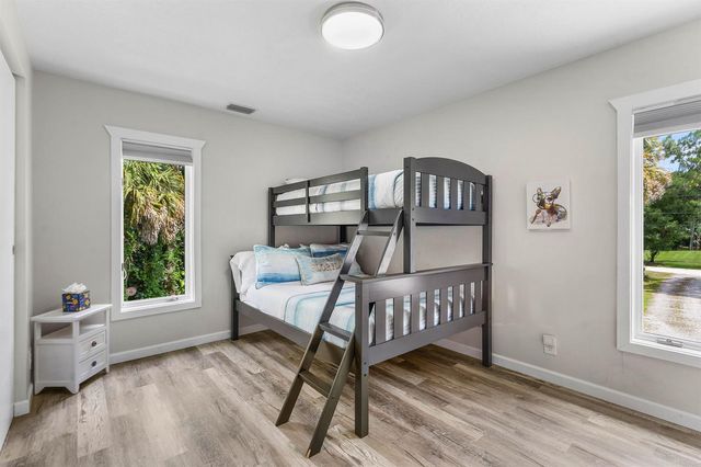 9743 169th Court N, Jupiter, FL 33478