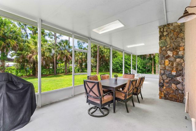 9743 169th Court N, Jupiter, FL 33478