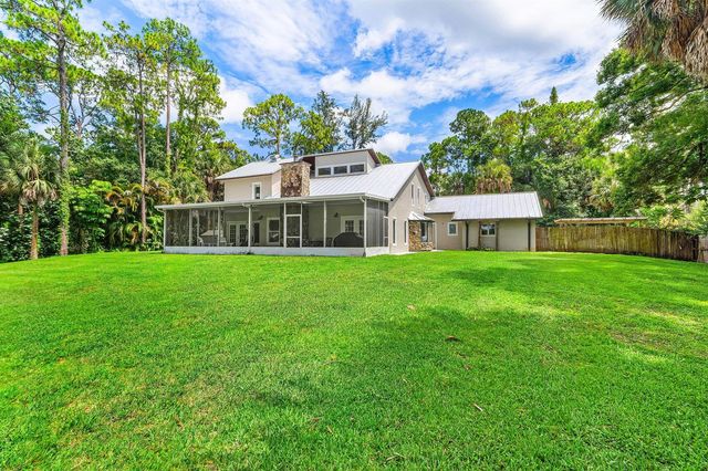 9743 169th Court N, Jupiter, FL 33478