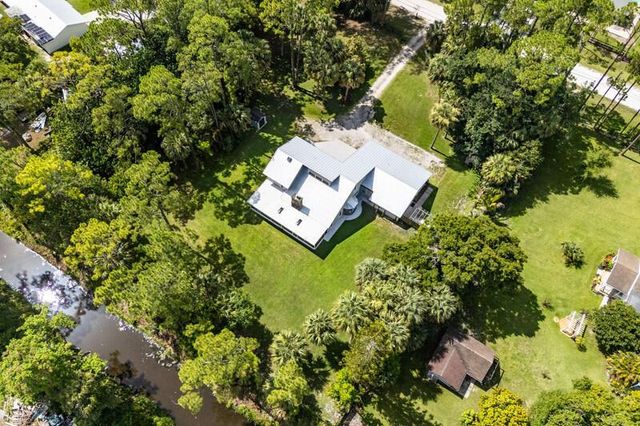 9743 169th Court N, Jupiter, FL 33478