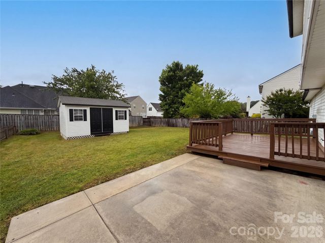 4975 Bentridge Drive NW, Concord, NC 28027