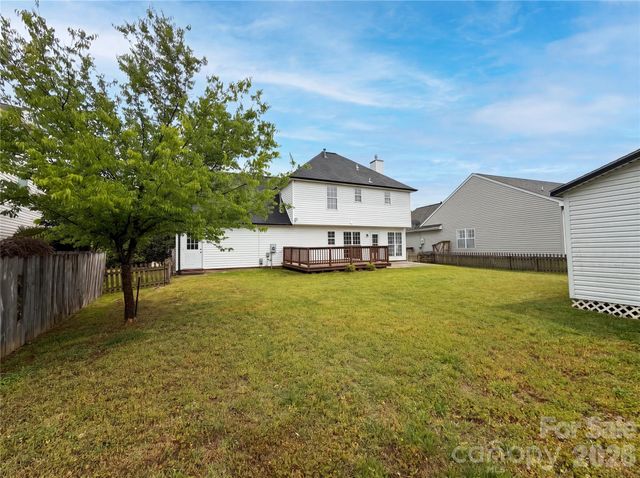4975 Bentridge Drive NW, Concord, NC 28027