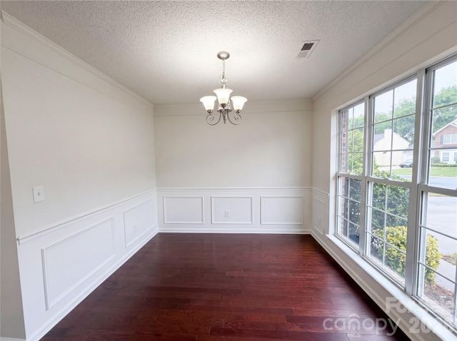 4975 Bentridge Drive NW, Concord, NC 28027