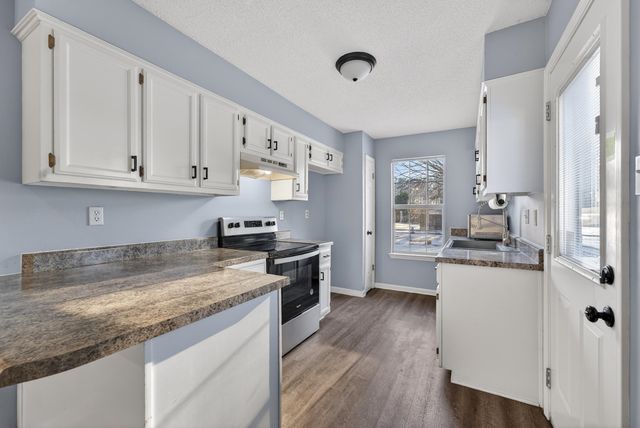 3053 LAUREN DR, Bartlett, TN 38133