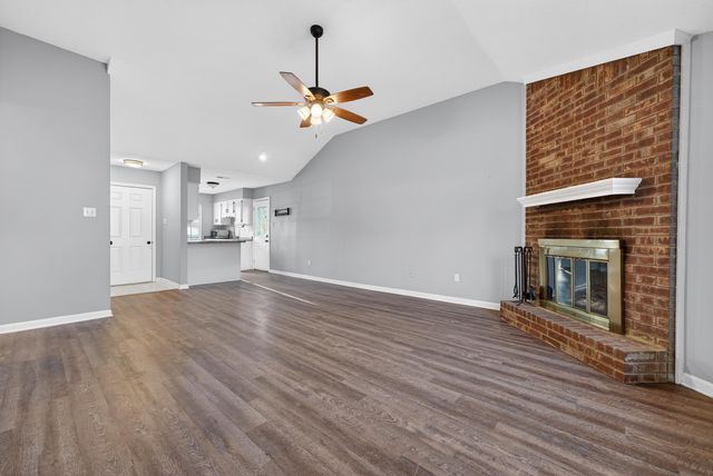 3053 LAUREN DR, Bartlett, TN 38133